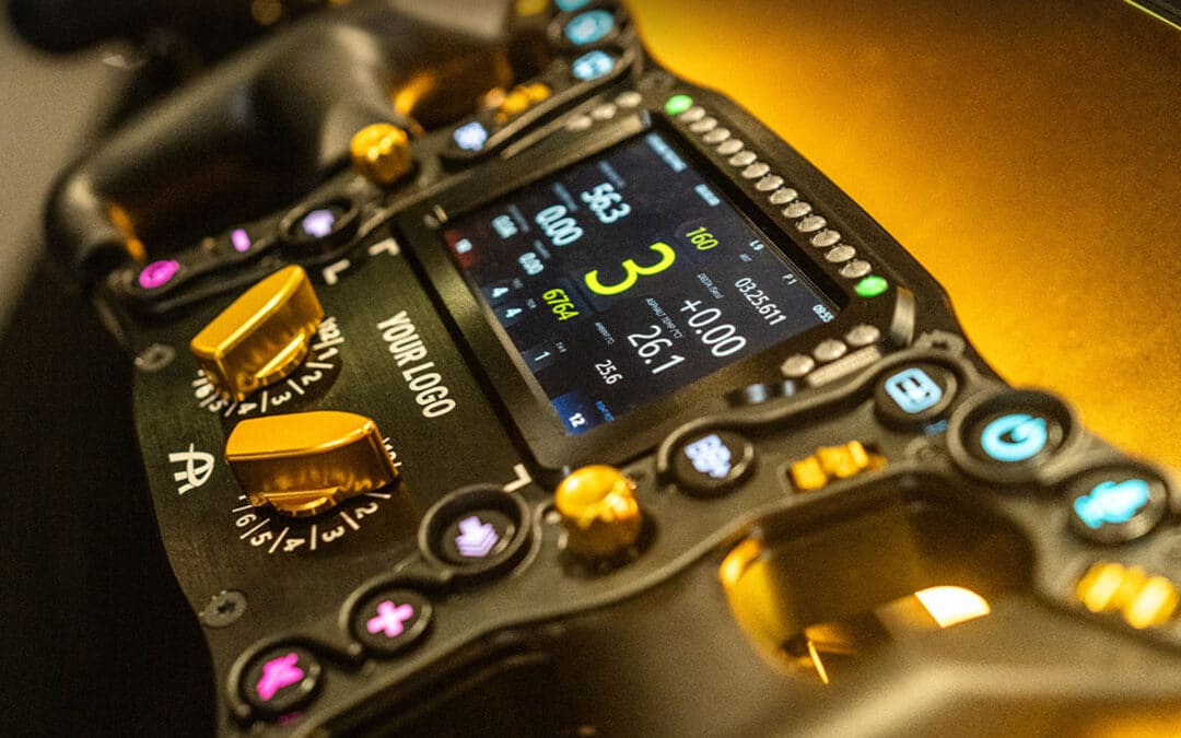 Ascher Racing präsentiert Your Ultimate: ein einzigartiges Lenkrad nach Ihrem Geschmack
